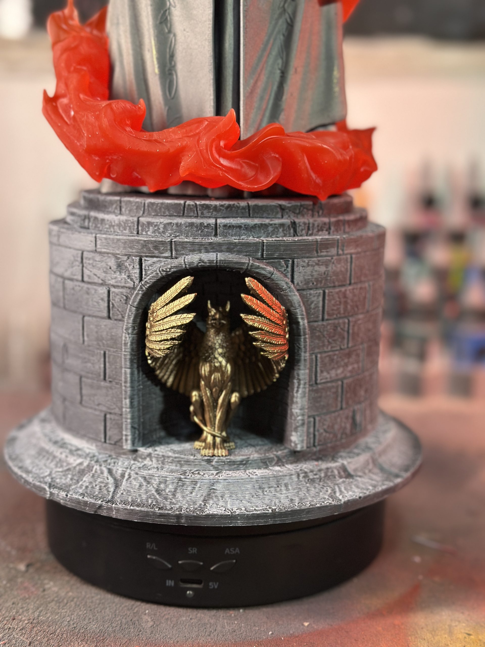Albus Dumbledore – Harry Potter con Fawkes | 34 cm